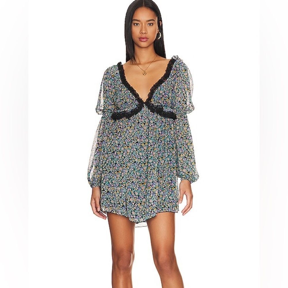 New Free People Pennie Floral Print Ruffle
Long Sleeve/ size M - Picture 5 of 9